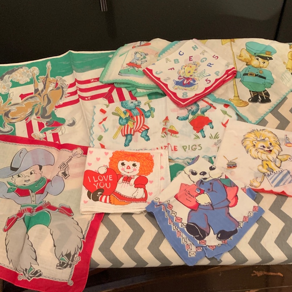 9- vintage children’s hankies
